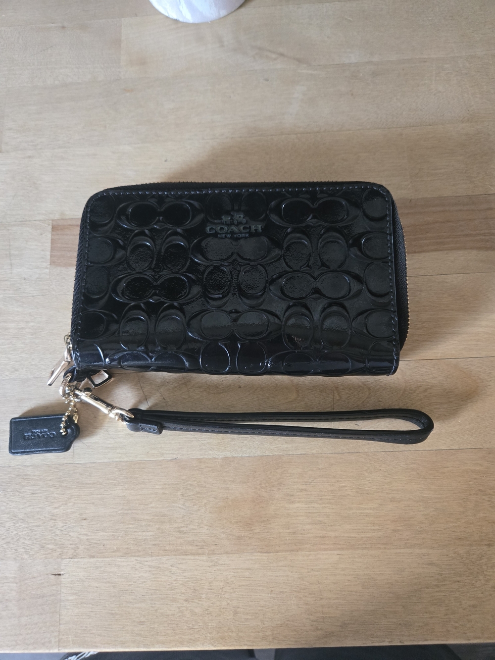 Coach Black Patent Leather Wristlet Wallet